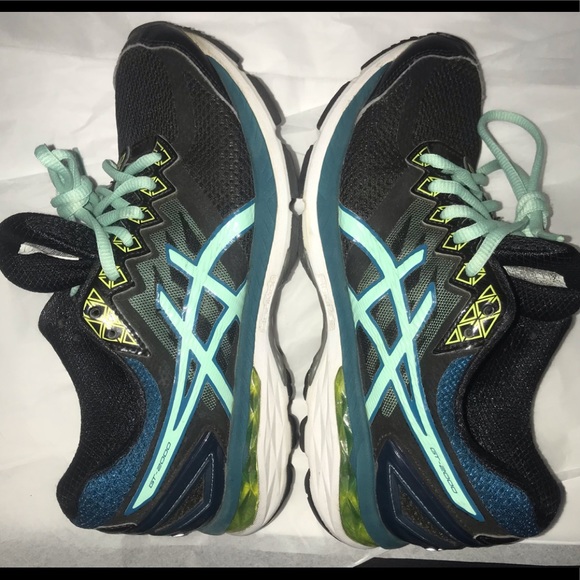 Asics GT-2000 Women's Size 7 T656N Black & Green Athletic Running Shoes. - Picture 5 of 7